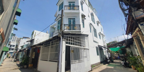 Bán nhà 2 mặt tiền 1135/38/11 Huỳnh Tấn Phát Q7