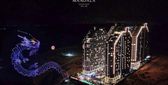 Căn Penthouse 2PN có hồ bơi riêng