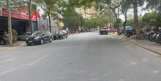 Bán 90m đất BT4B đấu giá Phúc Lợi vị trí sát ngay đường 22m Phúc Lợi, có thể làm