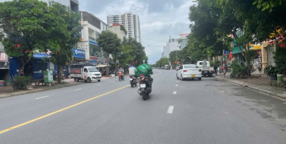 Siêu LÔ GÓC 150m MẶT PHỐ THÀNH TRUNG, TRÂU QUỲ XÂY TÒA NHÀ VĂN PHÒNG HOẶC TRỤ SỞ