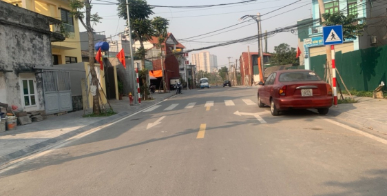 Cần tiền lấy chồng bán lô đất đấu giá mới Cự Khối 65m2, dư địa hồ Bộ Đội 31ha