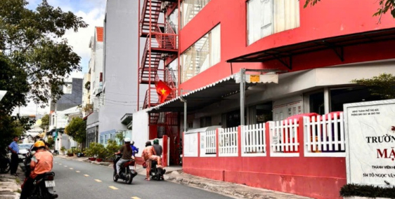 Bán nhà mặt tiền đường số rộng 8m, Phường Tam Phú, chỉ 7,6 tỷ TL.