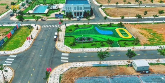 Bán đất sổ riêng giá 1,8 tỷ/nền 6mx15m có hồ bơi bệnh viện , TTTM trong nội khu