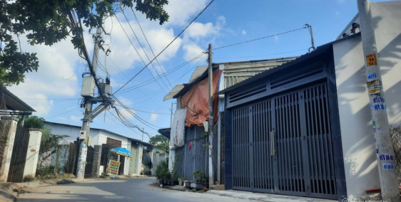 BÁN GẤP NHÀ MẶT TIỀN KINH DOANH GÁC LỮNG SĐC ,ĐÔNG THẠNH , HÓC MÔN