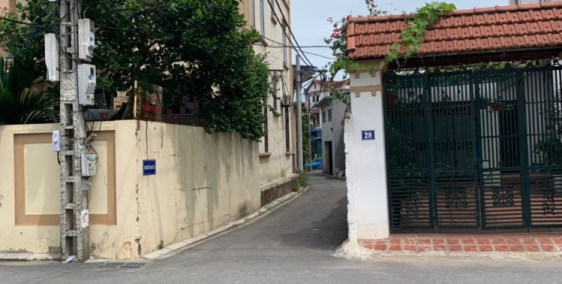 # Chính chủ gửi Bán đất giá rẻ nhất long biên