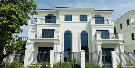 BIỆT THỰ 3 TẦNG SIÊU VIP 1 CĂN DUY NHẤT GIÁ TỐT NHẤT THỊ TRƯỜNG