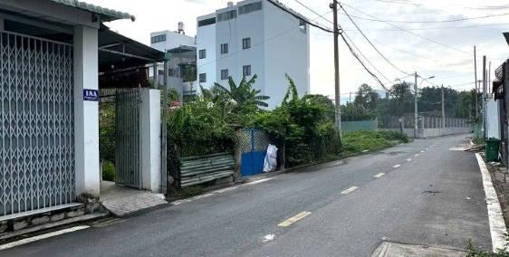  Cần chuyển nhượng lô đất gần đườngTô Ngọc Vân, Quận 12, hẻm xe hơi