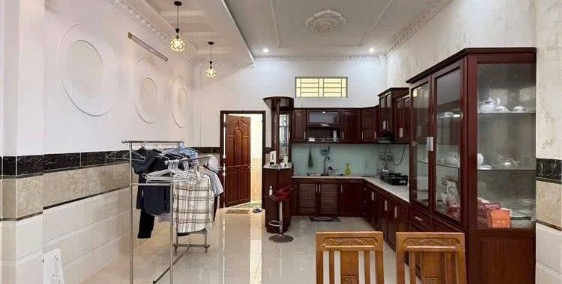 Bán nhà 2 lầu mặt tiền Trần Văn Ơn , an hoà . Giá chỉ 6 tỷ
