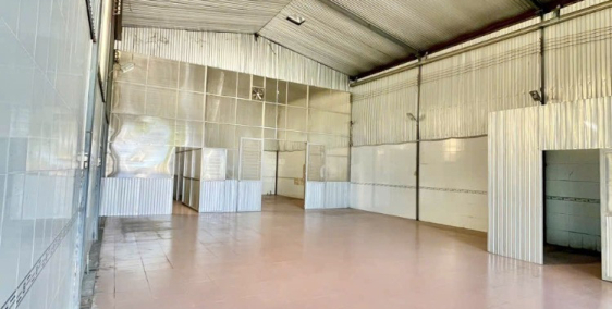 Nhà xưởng đã xây sẵn, mặt tiền 10 mét đường DH 417 cách chợ tân phước khánh 500M