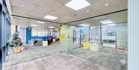 GIA ĐÌNH CẦN BÁN TOÀ NHÀ SỐ 9 NGÕ 605 LẠC LONG QUÂN, TÂY HỒ 120M2 X 10 TẦNG KD