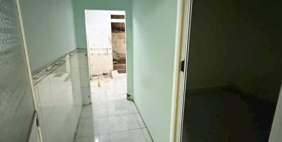 NHÀ CẤP 4 CŨ HẺM XE HƠI THÔNG QUẬN GÒ VẤP