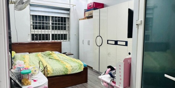 Cần bán gấp siêu phẩm chung cư Cầu Giấy 113m2, 3 ngủ, 2 lô gia, full nội thất