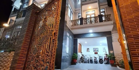 Quận 6, Biệt thự Hoàng Lê Kha, phường Bình Tây, 207m2, 7PN, 3 tầng, 22 tỷ  TL