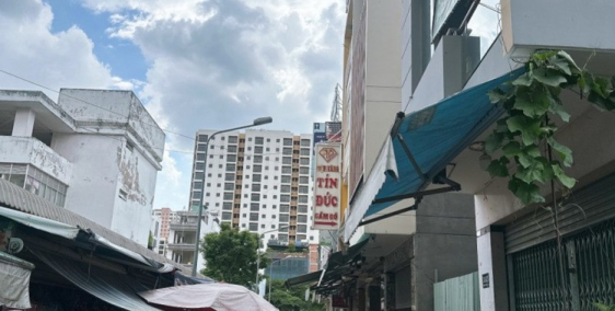 Bán nhà mặt tiền đường số Mai Chí Thọ, đối diện chợ, ngang 5m, có sẵn HĐ thuê