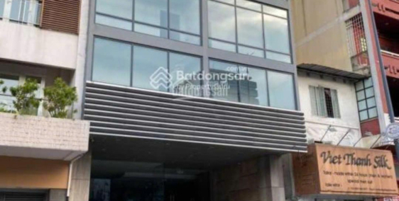 Chủ Nhà Định Cư Nước Ngoài Cần Bán Găp Trong Tháng - Nhà Mặt Tiền Hoàng Hoa