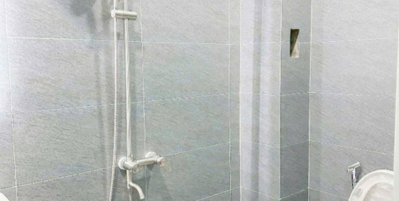 NHÀ 1 TRỆT 1 LẦU SÁT TRƯỜNG MẦM NON - TẶNG NỘI THẤT