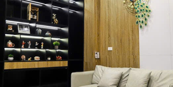 Cho thuê nguyên căn hoàn thiện 5 tầng full đồ gần trường Vinschool