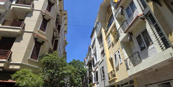 Phân lô Cầu Giấy, Trung Yên, ô tô tránh kinh doanh, 100m, 38 Tỷ