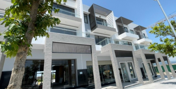 Chính chủ bán lô đất view sân golf, ngay trục đường 20m giá 19,8tr