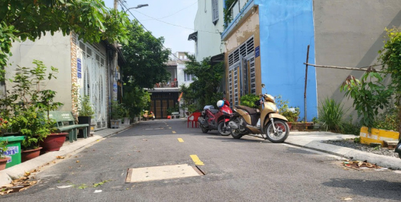 5 x 17, full thổ, hẻm xe hơi 5m, Sát Gò Vấp, Gần khu du lịch Bến Xưa, chỉ 4,6 tỷ