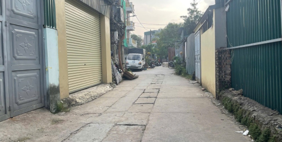 Bán 80m đất thổ cư cạnh đấu giá X3 Đồng Phan tổ 16 Thạch Bàn giá chỉ 12,5 tỷ