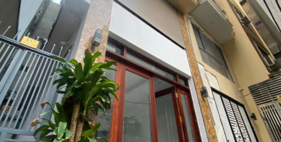 Cho thuê nhà 5 tầng nguyên căn mới hai mặt ngõ - Thoáng tràn ngập ánh sáng