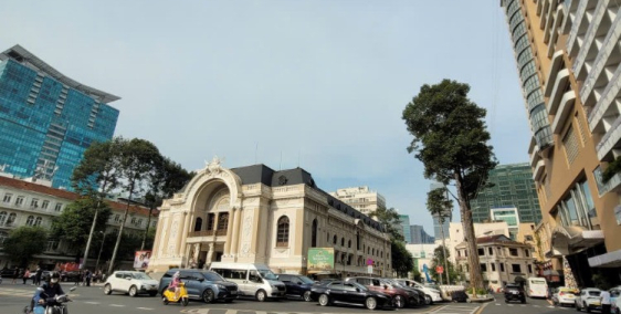 MT Ngay Nguyễn Huệ,P.Bến Nghé,Q.1- 4,3x24m(CN: 95m2)6 tầng - Gía: 130 tỷ