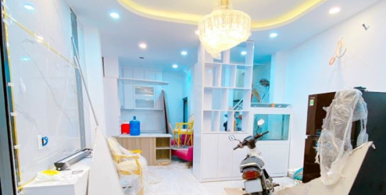 Cần bán nhà trung tâm, 2 lầu sân thượng, 3PN hẻm Hòa Hảo