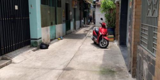 QUẬN 10 - HẺM XE HƠI - SÁT CÔNG VIÊN LÊ THỊ RIÊNG - 41M2 - 3 TẦNG BTCT - 5.7 TỶ.