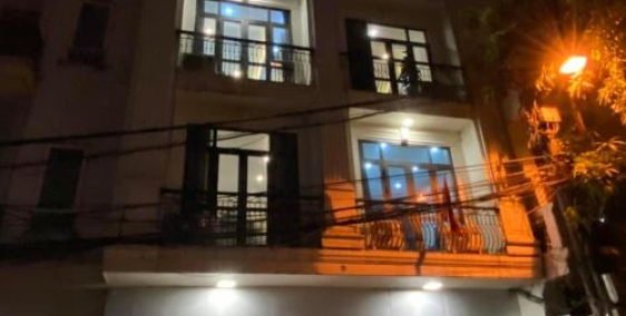 Bán tuyệt phẩm Phân lô- Kinh doanh- Gaza ôtô Q. Ba Đình. Dt 78m2- 6T- Mt 8.2m- Giá 18.5tỷ