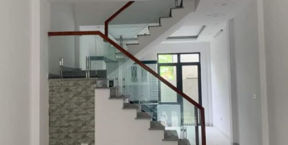 Bán căn nhà liền kề 3 tầng 45 m2 Tổ 8 Thị Trấn AN DƯƠNG giá 1,65 tỷ LH :
