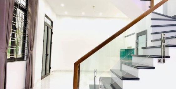 Bán nhà 3 tầng đường 10m tái định cư Hồ Đá, Sở Dầu, Hồng Bàng 40m2 2,8 tỷ