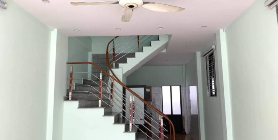 Bán nhà 3,5 tầng cực đẹp Cam Lộ,Hùng Vương Giá Chỉ 1,85 tỷ .